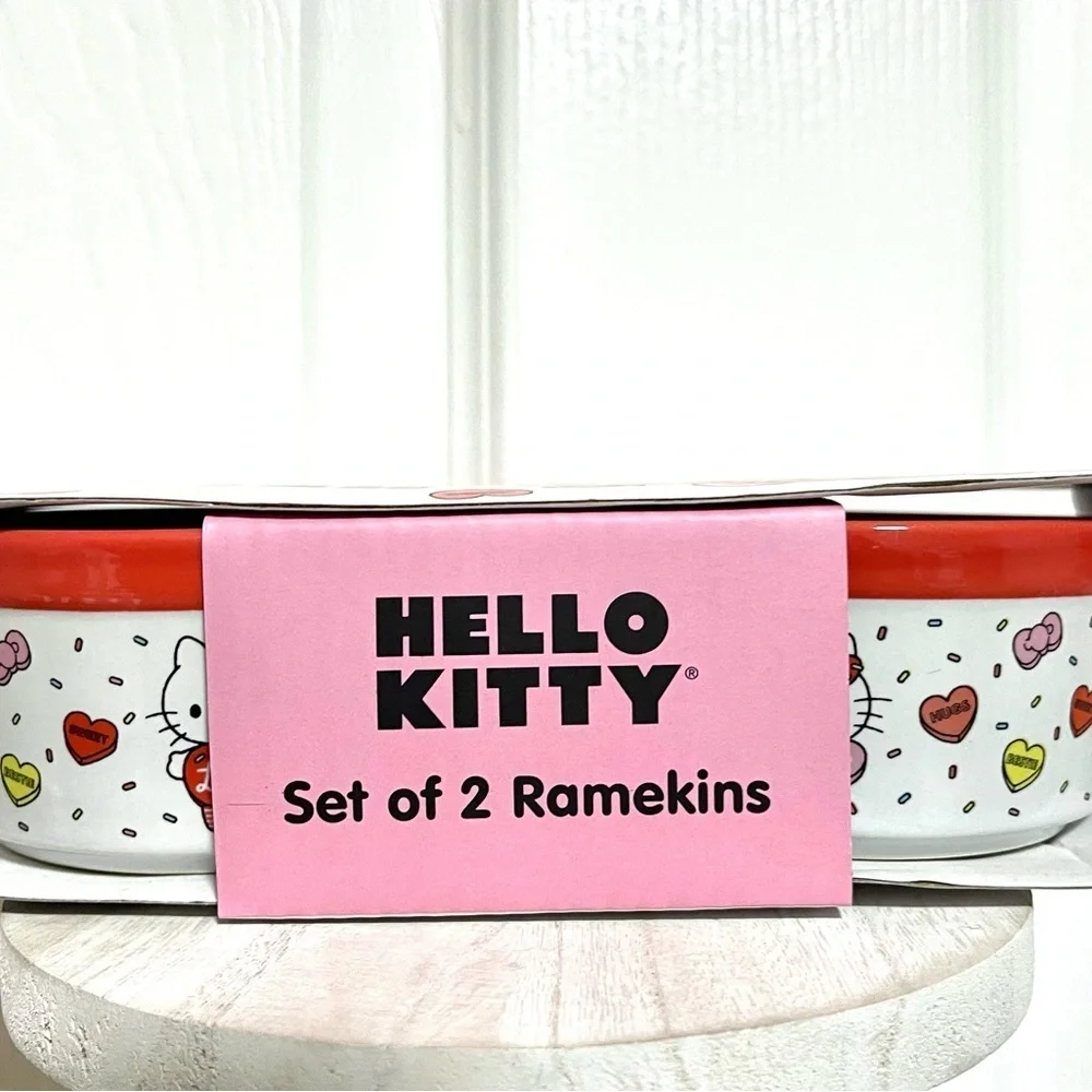 Hello Kitty | Set Of 2 Glass Ramkins | Valentine Exclusive